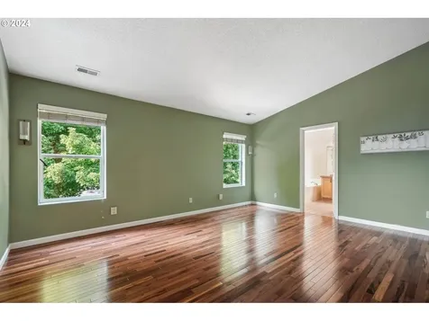 527 Nw Hertel Street Hillsboro OR 97124