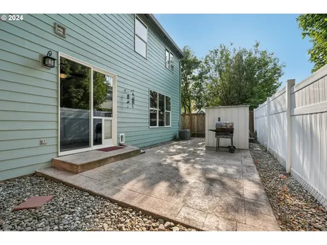 527 Nw Hertel Street Hillsboro OR 97124