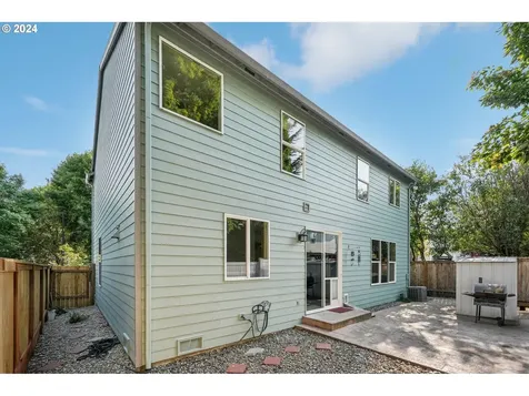 527 Nw Hertel Street Hillsboro OR 97124