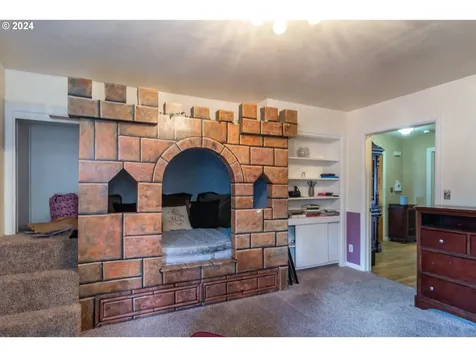 567 NE Denver Street Roseburg OR 97470