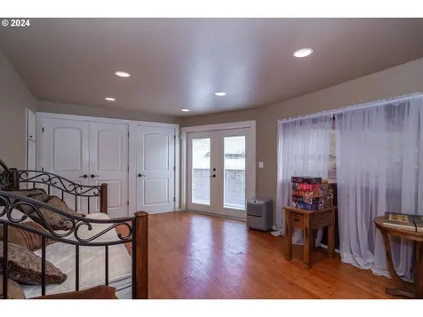 567 NE Denver Street Roseburg OR 97470