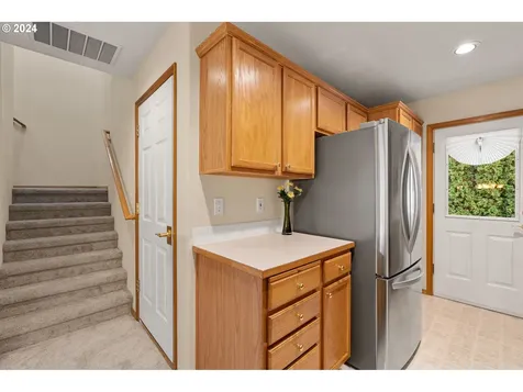 3134 NE 103rd Place Portland OR 97220