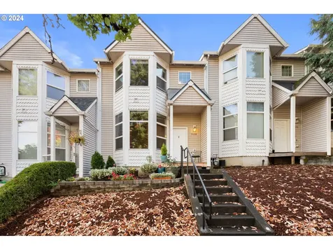 3134 NE 103rd Place Portland OR 97220