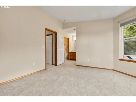 3134 NE 103rd Place Portland OR 97220