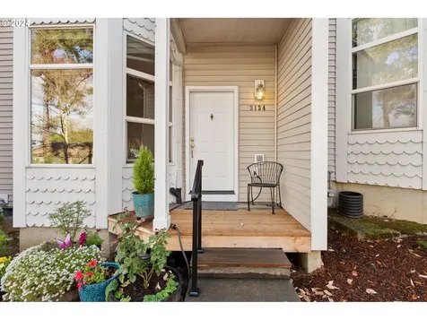 3134 NE 103rd Place Portland OR 97220