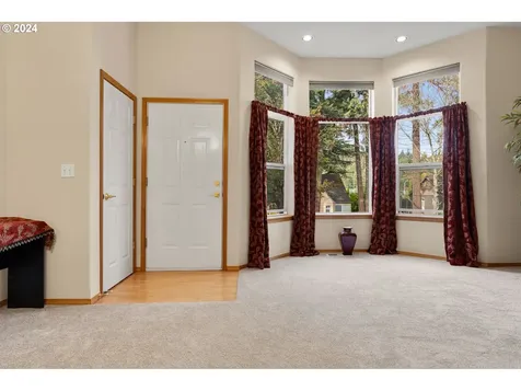 3134 NE 103rd Place Portland OR 97220