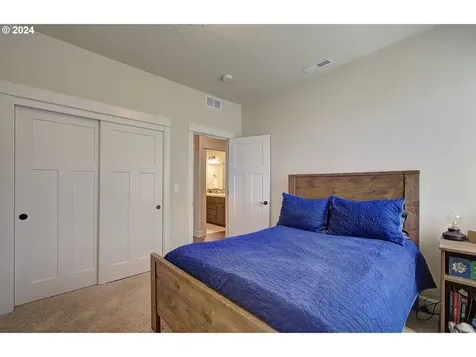 13719 Nw 50th Avenue Vancouver WA 98685