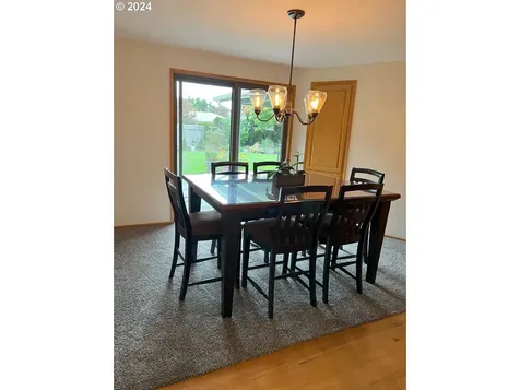 1371 Roundup Drive Eugene OR 97401