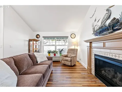 4021 Cherokee Drive Springfield OR 97478