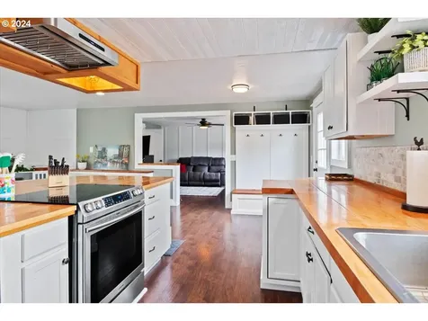 22835 Rodeo Court Bend OR 97701