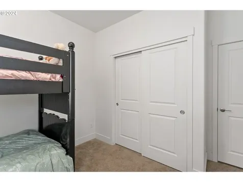 1341 NE Raymond Lane Estacada OR 97023