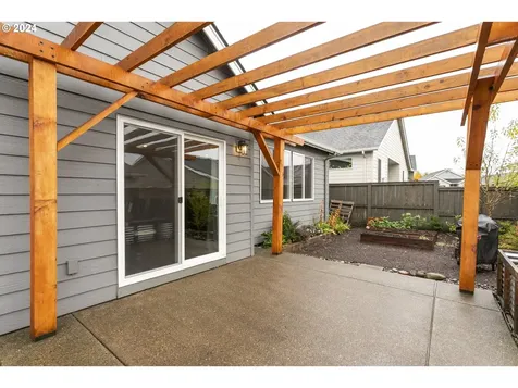 1341 NE Raymond Lane Estacada OR 97023