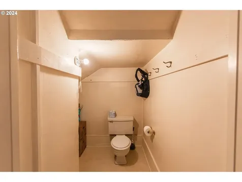 604 S 9th Street Coos Bay OR 97420