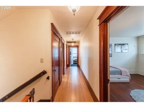 604 S 9th Street Coos Bay OR 97420