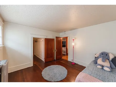 604 S 9th Street Coos Bay OR 97420