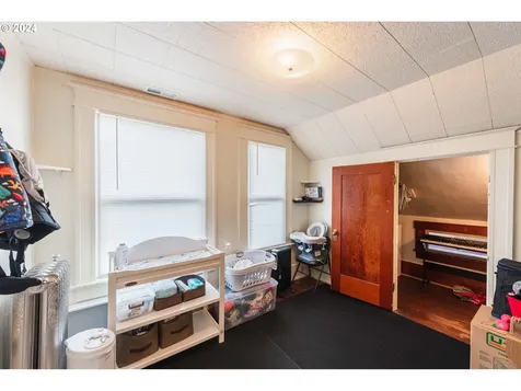 604 S 9th Street Coos Bay OR 97420