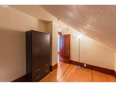 604 S 9th Street Coos Bay OR 97420