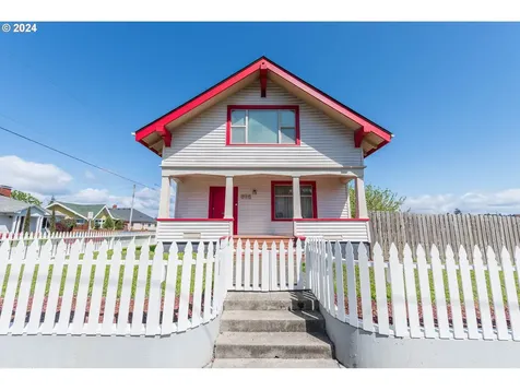 604 S 9th Street Coos Bay OR 97420