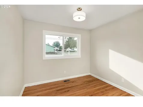 1135 E Main Street Hillsboro OR 97123