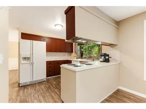 14570 SW Village Lane Beaverton OR 97007