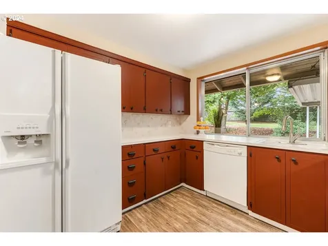 14570 SW Village Lane Beaverton OR 97007