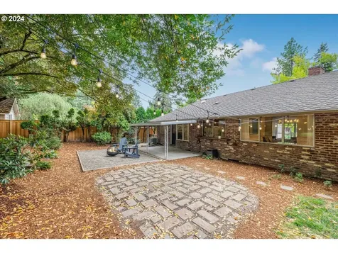 14570 SW Village Lane Beaverton OR 97007