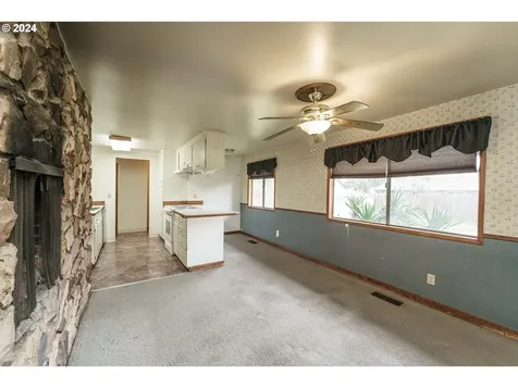 7913 NE 27th Street Vancouver WA 98662