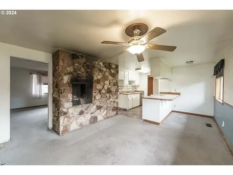 7913 NE 27th Street Vancouver WA 98662