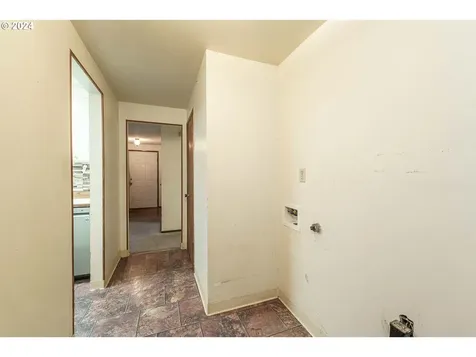 7913 NE 27th Street Vancouver WA 98662