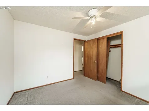 7913 NE 27th Street Vancouver WA 98662