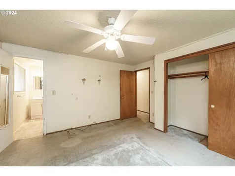 7913 NE 27th Street Vancouver WA 98662