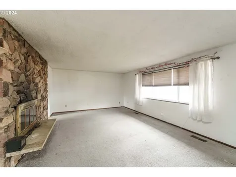 7913 NE 27th Street Vancouver WA 98662