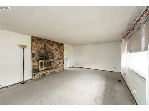 7913 NE 27th Street Vancouver WA 98662