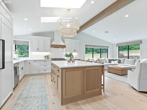 24650 Sw 65th Avenue Tualatin OR 97062