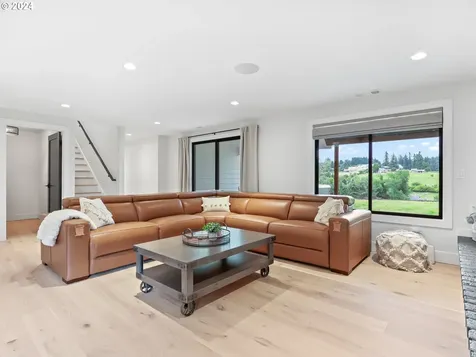24650 Sw 65th Avenue Tualatin OR 97062