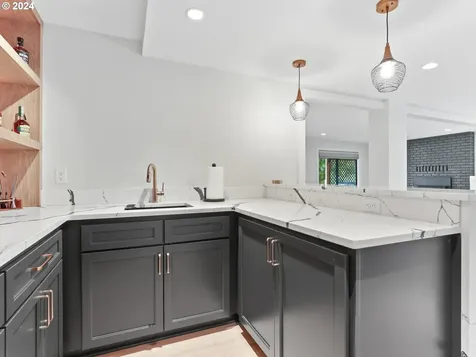 24650 Sw 65th Avenue Tualatin OR 97062