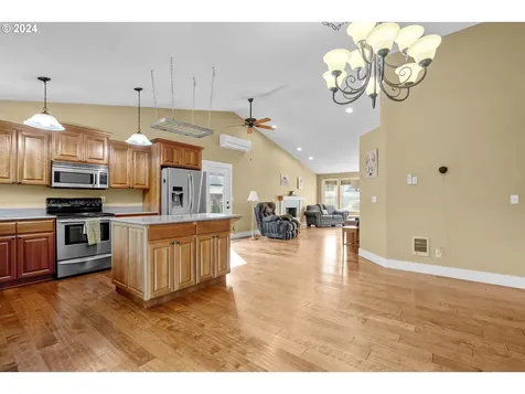 103 Norris Court Dayton OR 97114