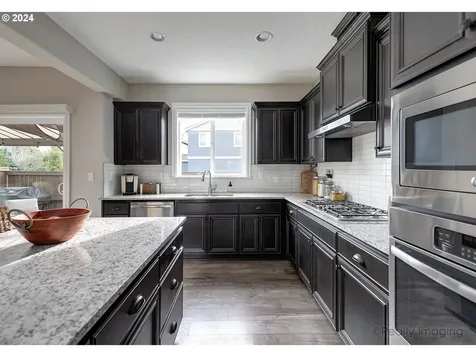 3781 SE Mckenzie Avenue Hillsboro OR 97123