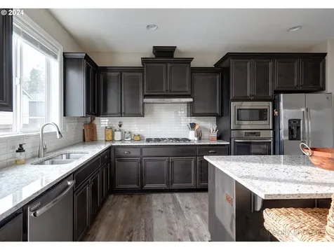 3781 SE Mckenzie Avenue Hillsboro OR 97123