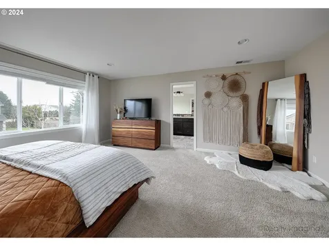 3781 SE Mckenzie Avenue Hillsboro OR 97123