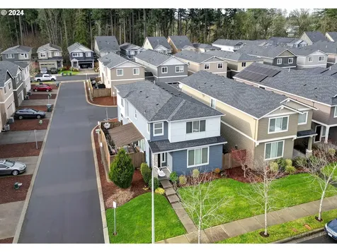 3781 SE Mckenzie Avenue Hillsboro OR 97123