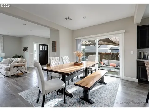3781 SE Mckenzie Avenue Hillsboro OR 97123