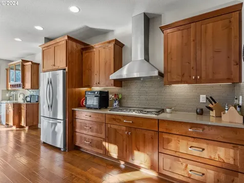 15315 Nw 21st Avenue Vancouver WA 98685