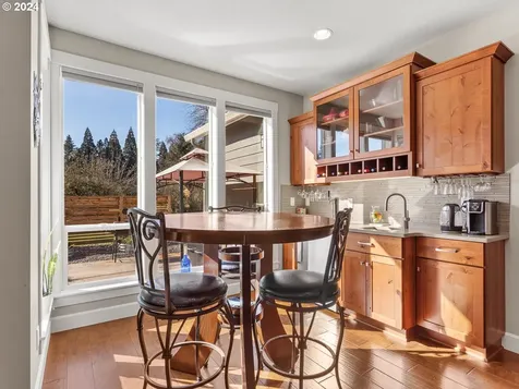 15315 Nw 21st Avenue Vancouver WA 98685