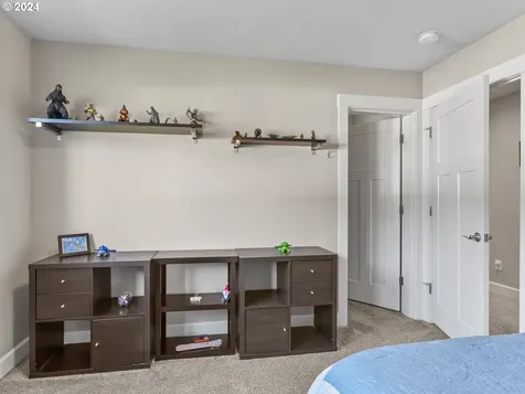 15315 Nw 21st Avenue Vancouver WA 98685