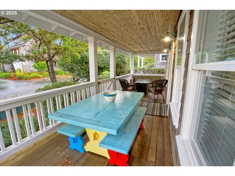 296 Bella Beach Drive Depoe Bay OR 97341
