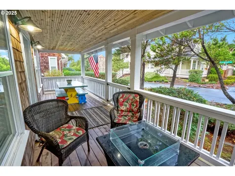 296 Bella Beach Drive Depoe Bay OR 97341