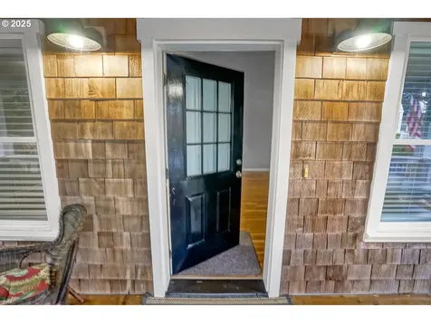 296 Bella Beach Drive Depoe Bay OR 97341