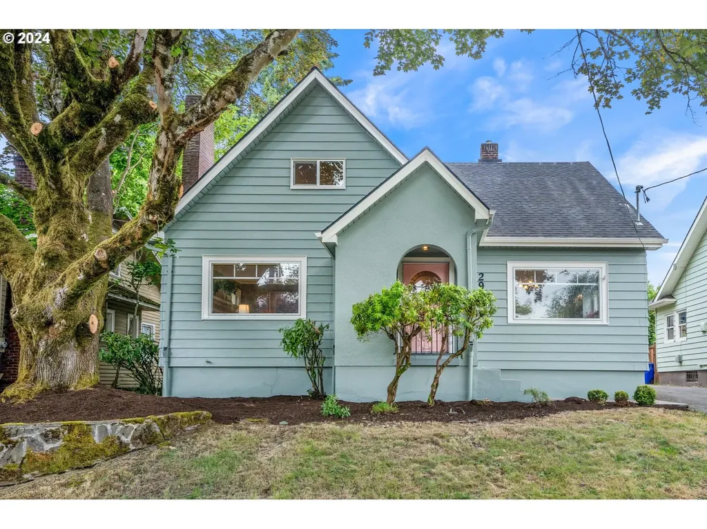 2900 Ne Knott Street Portland OR 97212