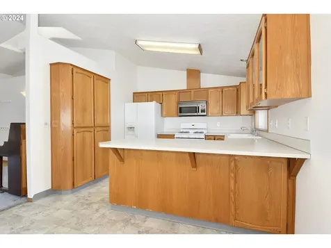 930 Haley Court Oregon City OR 97045